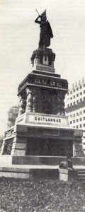Monumento a Cuauhtémoc en la ciudad de México.